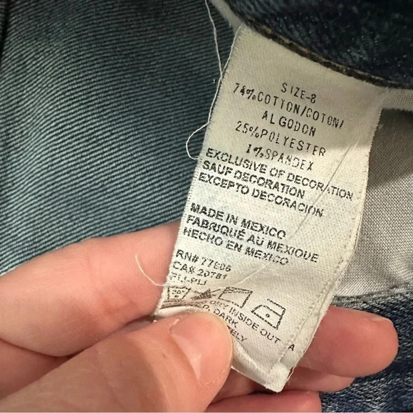 Tommy Hilfiger Faded Dark Wash Bootcut Jeans Size 8 GUC - Picture 6 of 10